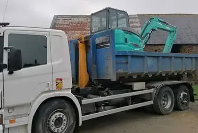 Location d'engin TP Saint-Grégoire-3